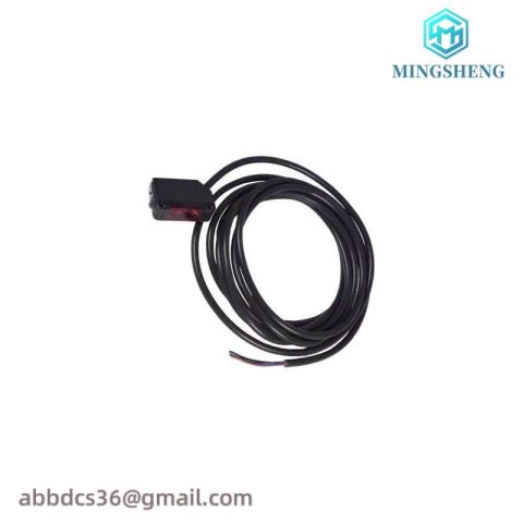 OMRON E3Z-R61 Photoelectric Sensor, Precision Measurement & Reliable Control